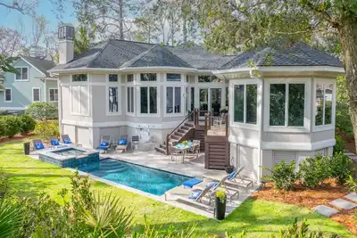 Image de 20 Cartgate @ Palmetto Dunes | Pool & Spa | Golf | Pickleball | Walk to Beach