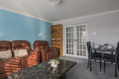 Image de Cosy and Homely Apartment in Central Windsor - Pass the Keys