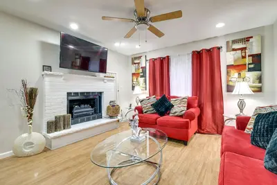 Image de Hot Tub & Game Room: Tobyhanna Vacation Home!