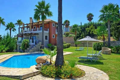 Image de Villa Myrtia - Zounáki, Crete