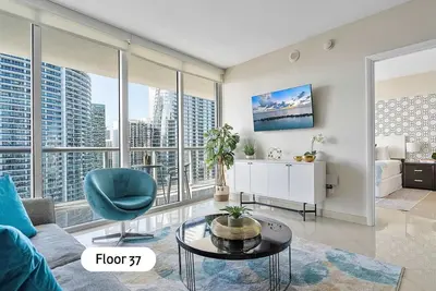 Image de Mvr - High-Rise Escape with Spa Access