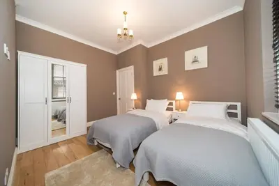 Image de Central London Apartment - Three-bedroom Apartment