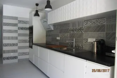 3lovelyvillas- Beautiful modern 2 bed/2 bathroom apartment in a villa with pool