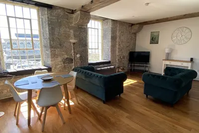 Image de 22 Mills Bakery-Appartement-Sdb privée avec douche-Vue sur la marina