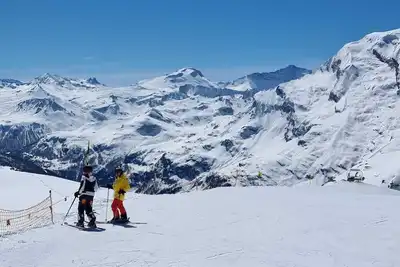 Image de Ste Foy pieds des pistes & piscine\nwalking distance from slopes & access to pool