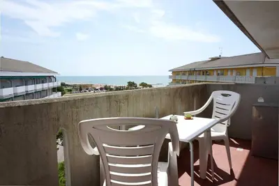 Image de Relax and Enjoy our Seaview Flat - Beahost