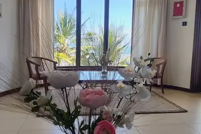 Image de English Point Residence Beach Apartments on private beach with amazing sunsets