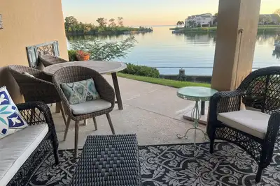 Image de 30 Day Minimum - Waterfront Condo Retreat with Spectacular Views