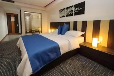 Image de Cozy 1 bedroom 1 bathroom.