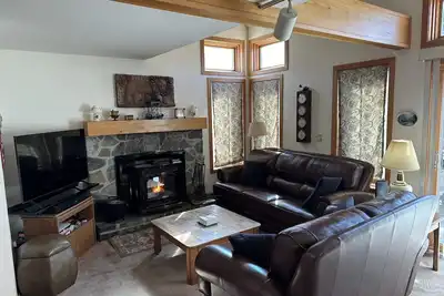 Image de Peaceful, Sunlit Condo on Haystack Golf Course