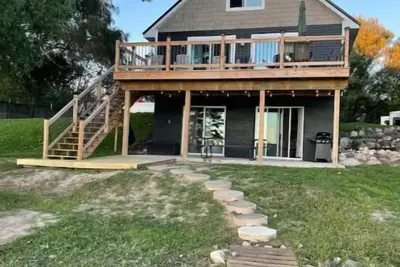 Image de Whispering Pines Lake House