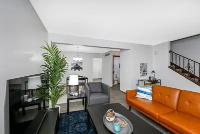 Image de Huge 2bd - Haven for Travelers