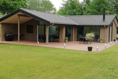 Image de Charming cottage in Fjellerup with indoor spa