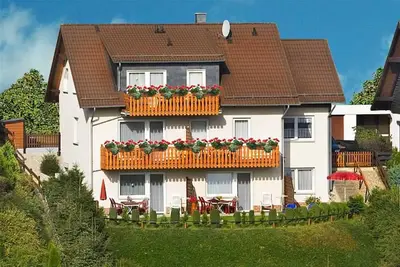 Image de Appartement 'Ferienwohnung Nr 5' avec vue sur les montagnes, terrasse partagée et Wi-Fi