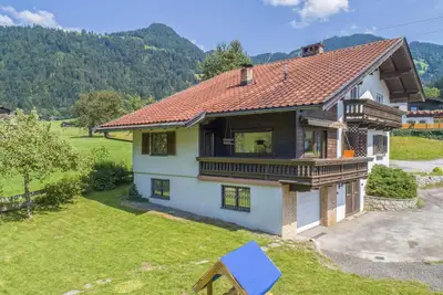 Belle maison de groupe, 550m du téléski et ski-in