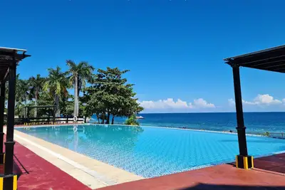 Image de New Lux. 1 Br Condo - 2 Pools, Gym, woow seaviews, Beach, Tours behind Newtown