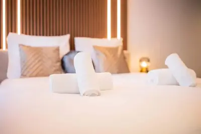 Image de Luxurious 35m² Designer Studio (R-51-A)