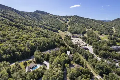 Image de New host! Exceptional Ski Condo at Sunday River!