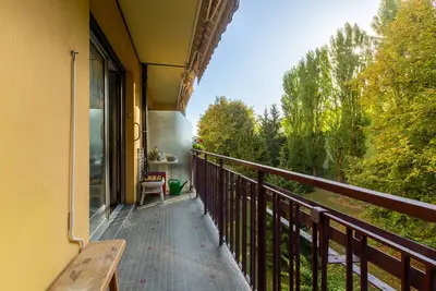 Image de Agréable appartement de 3 pièces et balcon avec vue sur le parc