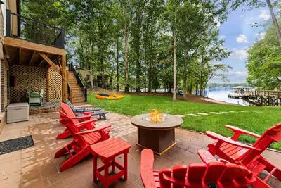 Image de Sandy Beach, 2 King Suites, Game Rooms & Views!