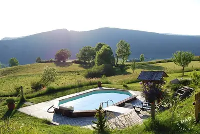Image de Chalet \"Les Castors\" avec vue sur les montagnes, piscine privée et Wi-Fi