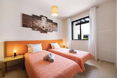 Image de Appartement \"Duo Village\" avec piscine partagée, Wi-Fi et climatisation