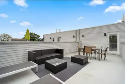 Image de Luxurious 4br/2. 5Br+Roofdeck+Sleeps 8+