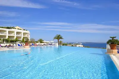 Image de Exceptionnel sur Cannes vue mer piscine, 4 étoiles