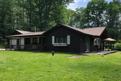 Image de FernRockCabin- A Peaceful getaway in the Laurel Highlands of Pa\n