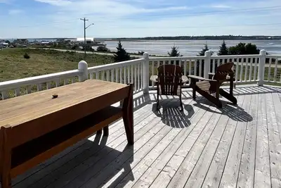 Image de The Red Rock Beach House 🌊 Relax, Unwind & Enjoy! *Reduced May Rates! *