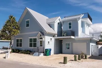 Image de Romantic, Cute Cottage on Anna Maria Island. Close To Everything. Pet Friendly!