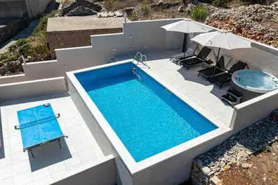 Image de Belle maison à Blato avec Wi-Fi