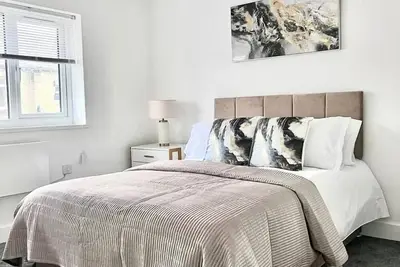 Image de Luxury 2-Bed Apartment Lindley Huddersfield