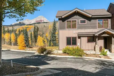 Image de Free Ski Shuttle, Hot Tub, Pool!