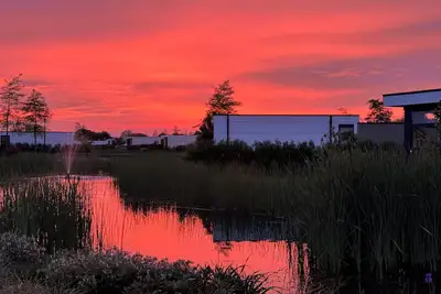 Image de Top-modernes Chalet 'aan het Water' mit Großem Garten an der Ijssel