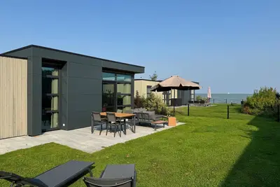 Image de Top-modernes Chalet Möwennest mit Großem Garten am Ijsselmeer
