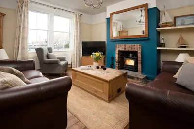 Image de Pebble Cottage Seahouses - sleeps 6 guests in 3 bedrooms