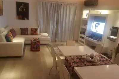 Image de St julians best spot! Sea and fun.