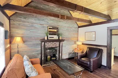 The King George Cabin