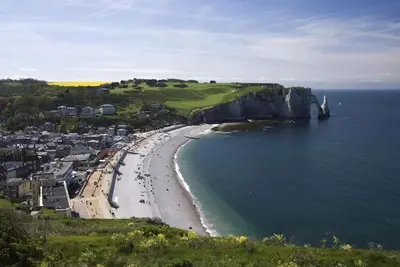 Image de Maison centre etretat avec parking et jardin animaux acceptés