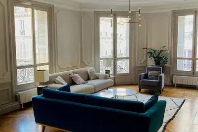 Image de Très bel appartement familial de 125 m2  au coeur de Paris