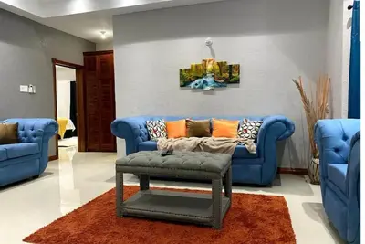 Bliss on the Hill -  modern, spacious, and centrally located in Kingston!