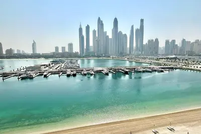 Image de Luxury Beach Front 1br