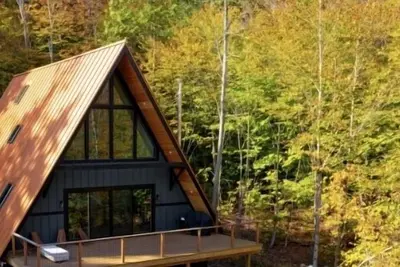 Image de Brand new Aframe btw Okemo and Killington with a dock on Lake Rescue