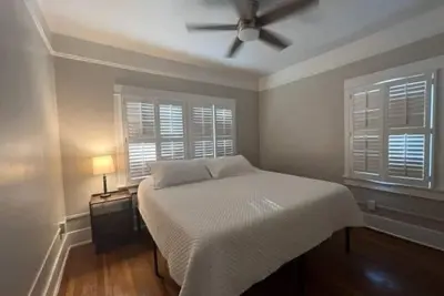 Image de Historic University 3br