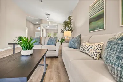 Image de Super Holiday Sale. December 11th to January 2nd. A 22 Day Christmas gift 🎁