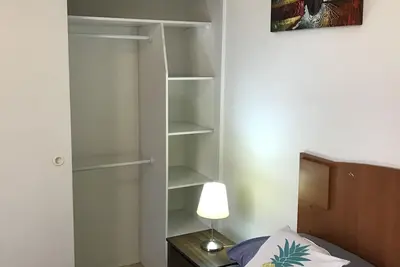 Image de Amplio y Cómodo Departamento Full Amoblado a Pasos de Chinchorro, Mall