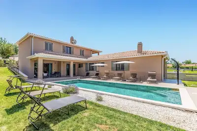 Bel appartement à Labin avec WiFi