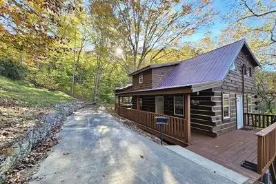 Image de Ray's Dream in Red River Gorge with Hot Tub