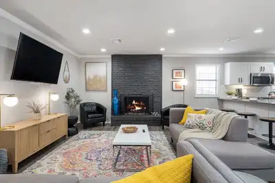 Image de King Suite-4 Bedroom-Brookside-Riverside